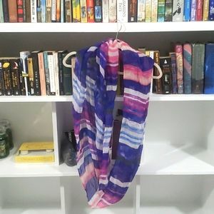 Cheshire Infinity Scarf